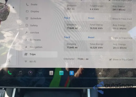 2018 Tesla Model 3 Long Range/Mid Range из США, поврежденный, VIN 5YJ3E1EA0JF153910